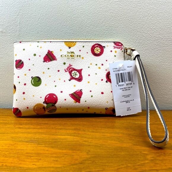Coach Wristlet Xmas motive NWT - Picture 4 of 6